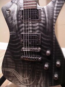 IBANEZ - H.R. GIGER - ICEMAN ICHRG2 - LIMITED EDITION GUITAR