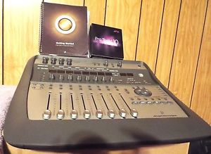 Digidesign  002 Black Lion Tweak Head Console with Avid Pro Tools 10.0  DVD  Box