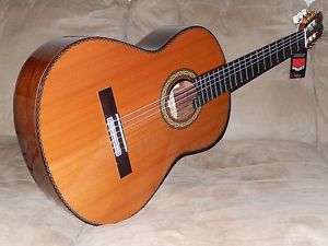 STUNNING "EL VITO" CONCERT MRC - LUTHIER MADE, ALL SOLID WOODS, CLASSICAL GUITAR