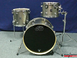 DW USA Performance Shellset in "Titanium Sparkle"  -  20,12,14"