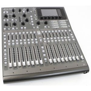 Behringer X32 Producer 32 Ch Digital Mixing Mixer Desk (Missing Rack Ears)