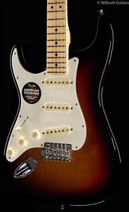 Fender American Standard Stratocaster® Left-Handed 3-Color Sunburst, Maple (814)