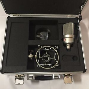 Neumann TLM 103 SET w/ EA1 Shockmount and Aluminum Case
