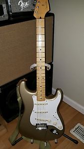 Fender 50's Stratocaster Classic Player - Shoreline Gold.