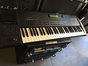 Roland XP 60 61-Key Keyboard / Synthe​sizer/synth/ XP 60 //ARMENS//