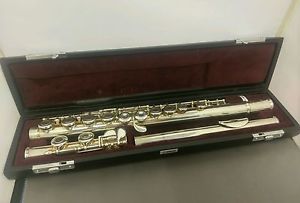 Yamaha 411 Solid Silver 925 Flute Instrument