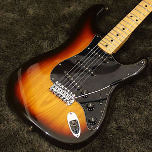 Free Shipping Used Fender 1980 Stratocaster Tabbaco Sunburst Electric Guitar