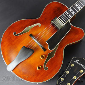 EASTMAN AR580CE HB Jazzgitarre, massive Fichtendecke