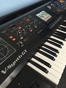 Roland V Synth GT