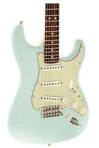 NEW FENDER AMERICAN SPECIAL STRATOCASTER SONIC BLUE W GIG BAG. ***PRICE DROP***!