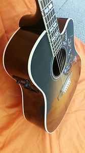 Gibson Hummingbird Acoustic Electric 6 String Right Handed Guitar
