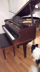 1939 Grinnells Baby Grand Piano