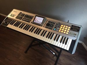 Roland Fantom X6 keyboard synthesizer excellent!-used piano for sale