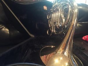 Conn 1969 8D Professional Double French Horn - Excellent Condition