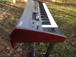 Roland VR 700 Combo Organ/Piano With Case!