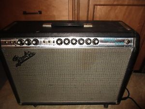 Vintage Fender Vibrolux Reverb Tube Amp Amplifier