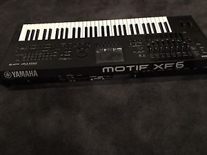 Yamaha Motif XF6 Keyboard Synthesizer