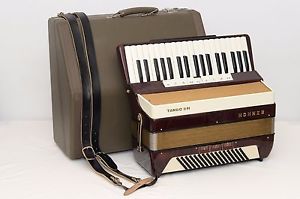 Hohner Tango II M 96 BASS ACCORDION/EXCELLENT CONDITION/DHL WORLD WIDE SHIPPING