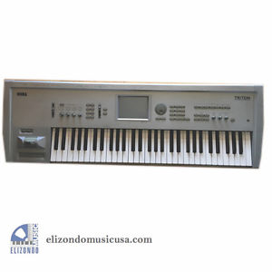 Korg Triton 61 Note Keyboard Workstation in Great Condition!