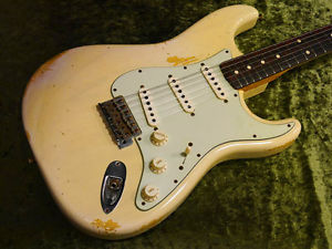 Free Shipping Used Fender Custom Shop TBC 1961 Stratocaster Heavy Relic MH