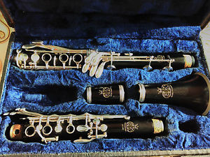 A (LA) CLARINET FULL BOEHM SYSTEM AMATI ACL 675