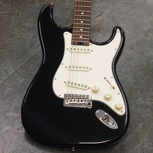 Sago: Electric Guitar Classic-Style S MBLK USED