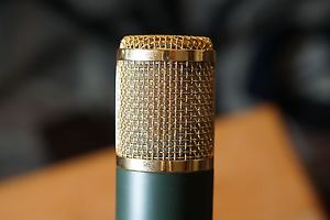 AKG C12 VR Microphone