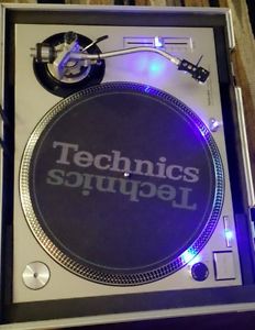 Dj package.. 2 Technics 1200..Mixer..Shure 44s.. Headphones