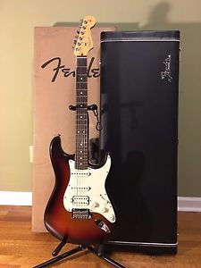 Fender American Deluxe Stratocaster Plus HSS 2014 Mystic 3-Color Sunburst