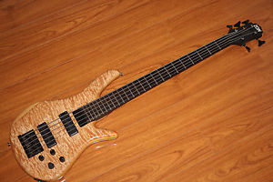 Zon Sonus 5. Ash & Quilted Maple Beauty! 5 Strings Custom Bass Guitar.