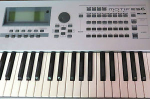 YAMAHA ES6 MOTIF MUSIC PRODUCTION SYNTHESISER 61 KEYS Has Not Been Used Much VGC