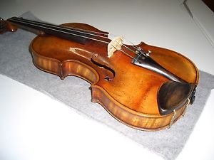 Sehr klangvolle schöne alte Geige restauriert u. angespielt m.Koffer ohne Bogen