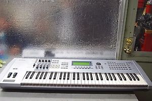 *** Yamaha Motif ES6 61 Key Music Production Synthesizer ***