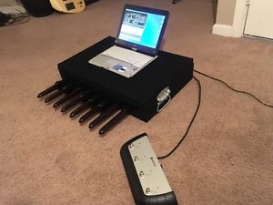 * Bass Pedals Synth * 19 Fat Sounds / Shafts same as Moog Taurus / 4 Guitar plyr