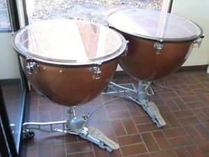 GOOD 90's SET 2 LUDWIG FIBERGLSS 26 & 29 TIMPANI, EXTENDED COLLAR, NEW HEADS.