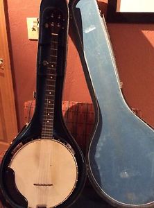 KAY 5 STRING BANJO VINTAGE 1970'S W/ CARVED REVERSE EAGLE - HIGH GLOSS MAHOGANY