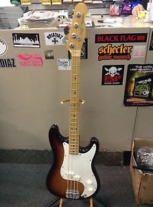 Vintage 1980 Fender Bullet Short Scale Bass Made in USA Rare Model!