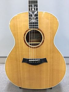 XXV-GA 25th Anniversary 1999 Taylor Guitar