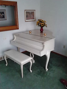 Baldwin Mini Grand Piano