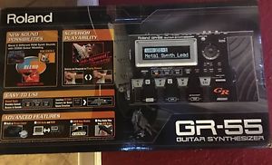 Roland GR-55 Guitar Synth Black With GK-3 Pickup