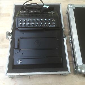 Mackie DL1608 - 16 Channel Digital Live Sound Mixer with iPad Control