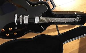 Chitarra Epiphone Dot 335 Nera Con Custodia Hardcase