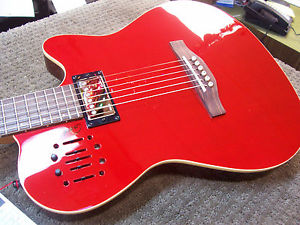 Godin A6 Ultra