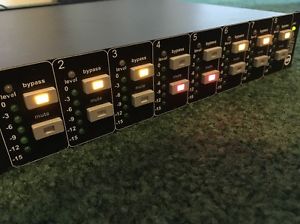 Dan Dugan Model E1 Automixer