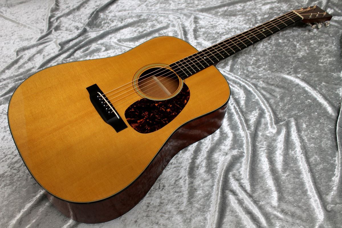 MartinD-18V FREESHIPPING from JAPAN