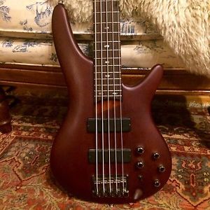 Ibanez SR505 - 5 String Bass - Ibanez Hardshell Case Included