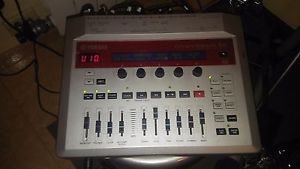 Módulo bateria YAMAHA DTXtreme IIs drum DXT2SU sampling module pad (not Roland)