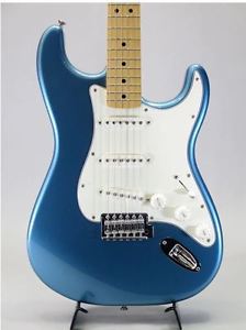 Fender Standard Stratocaster LPB/M