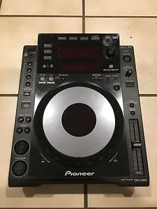 Pioneer CDJ-900 DJ Turntable