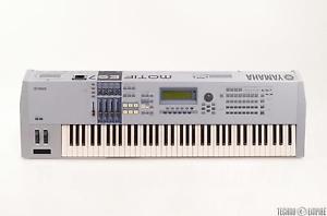 YAMAHA Motif ES7 Synthesizer Keyboard Workstation #26584